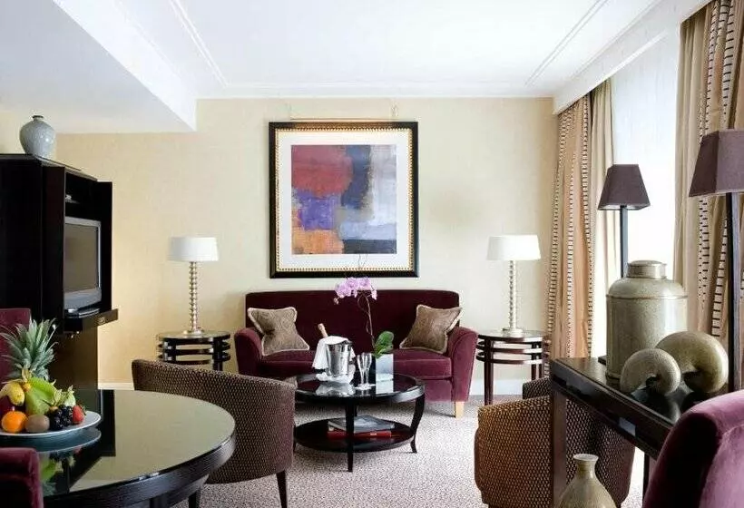 Fotos del hotel Warwick Paris:  23