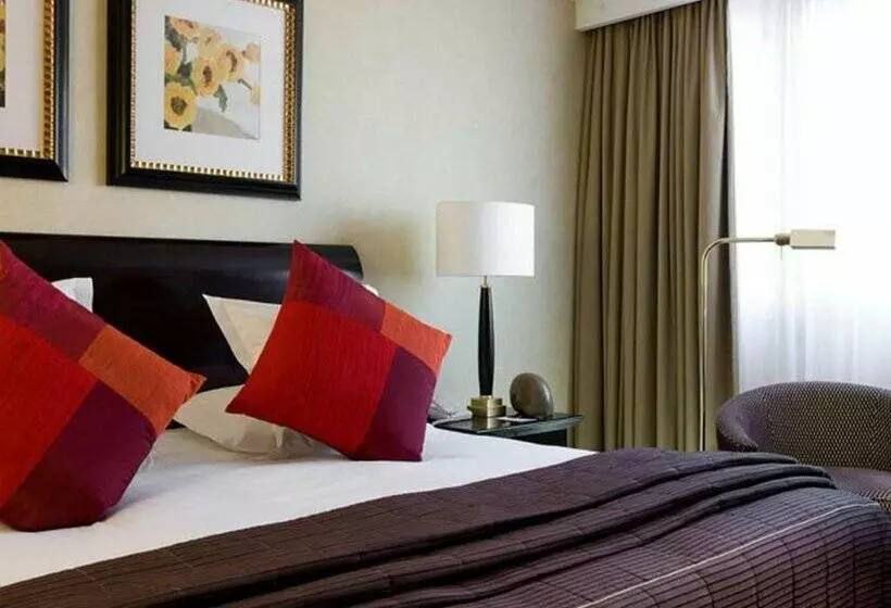 Fotos del hotel Warwick Paris:  17