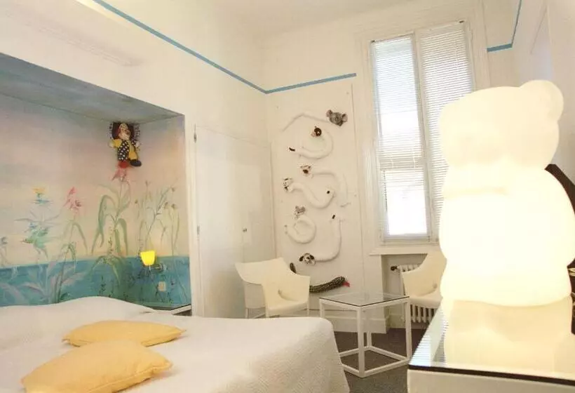 Fotos del hotel Hôtel Windsor:  4