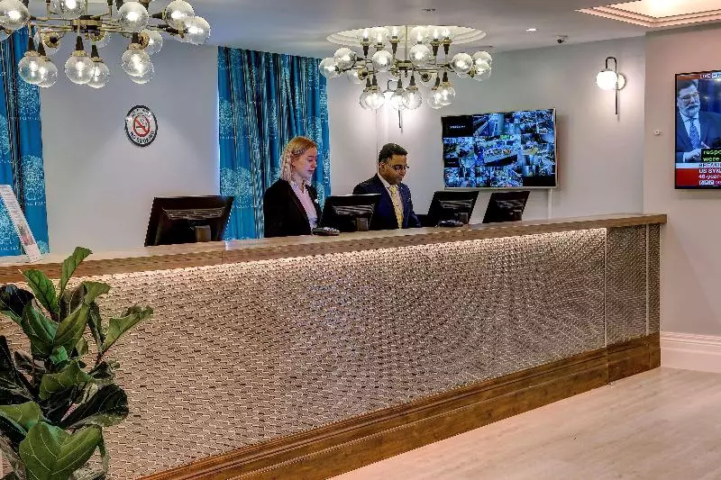 Fotos del hotel Best Western London Queens Crystal Palace:  19