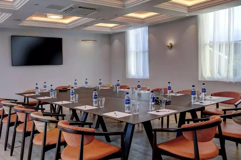 Fotos del hotel Best Western London Queens Crystal Palace:  6