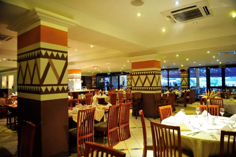 Fotos del hotel Golden Tulip Kumasi City:  3