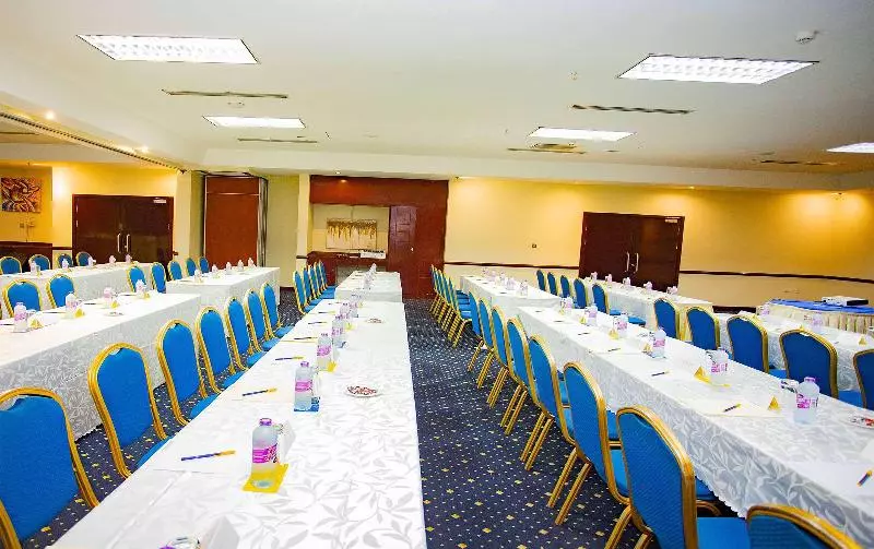 Fotos del hotel Golden Tulip Kumasi City:  14