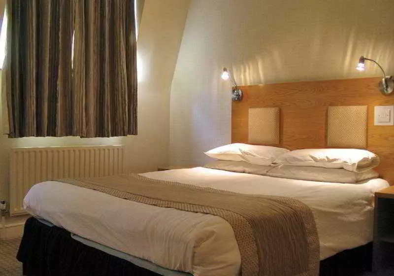 Kensington International Inn