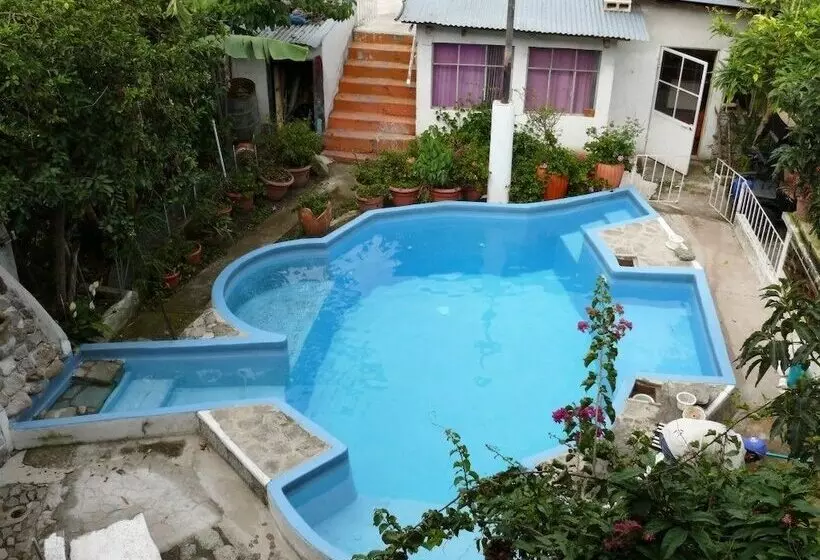 Fotos del hotel Playa Linda:  2