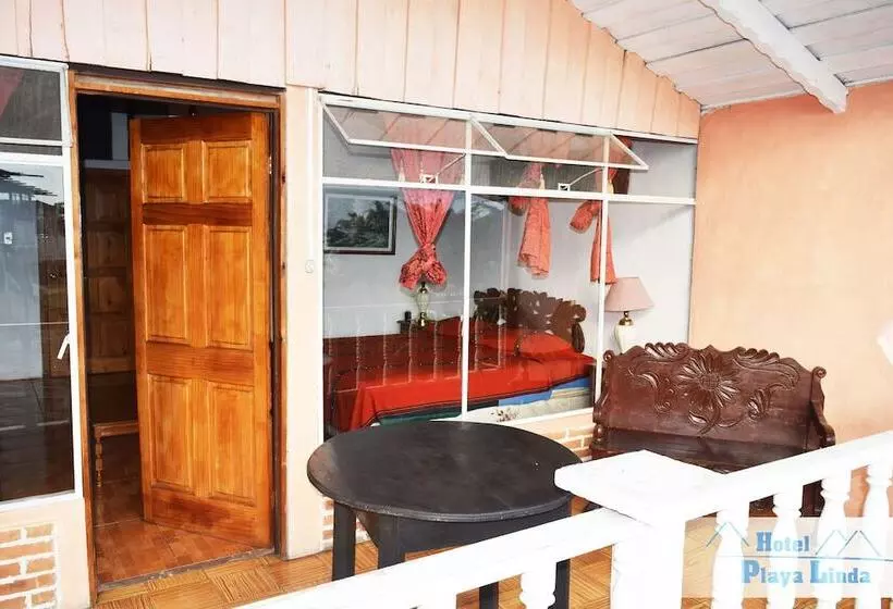 Fotos del hotel Playa Linda:  15