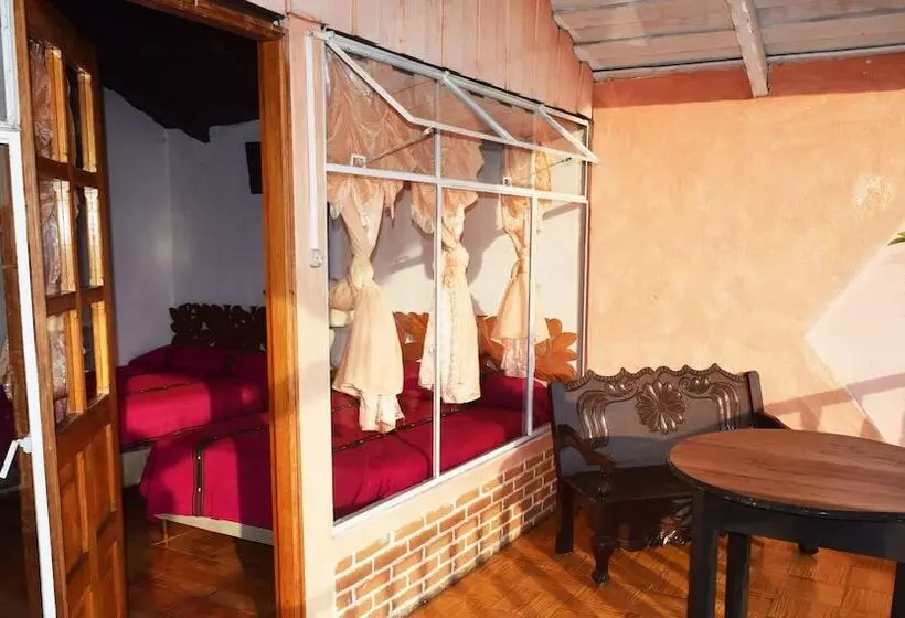 Fotos del hotel Playa Linda:  11