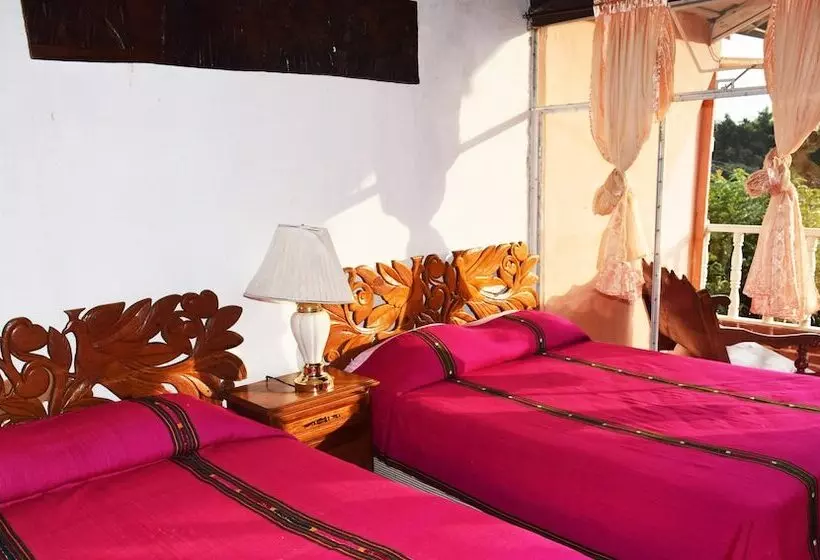 Fotos del hotel Playa Linda:  14