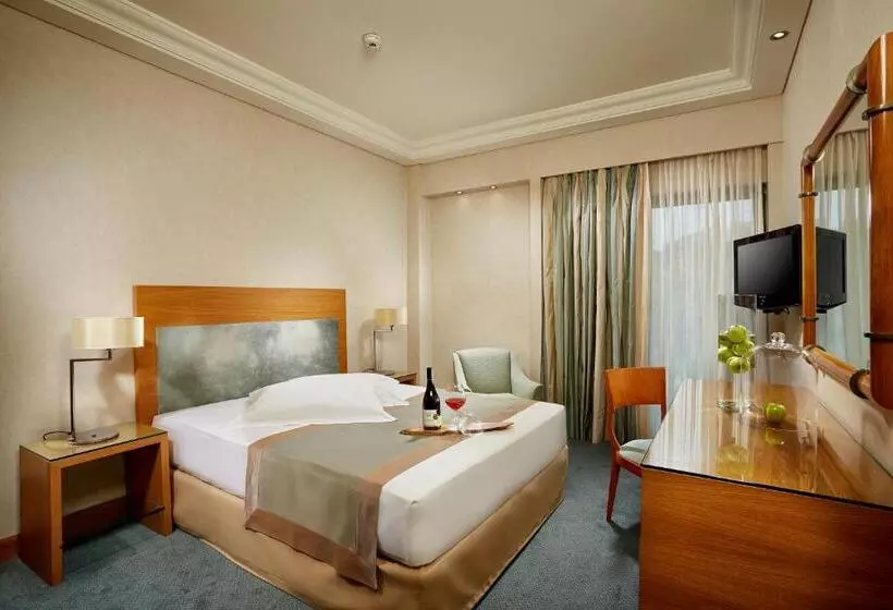 Rodos Park Suites & Spa