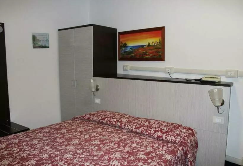 Fotos del hotel Agnello D Oro Genova:  13