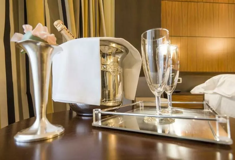 Fotos del hotel Carrobbio:  9