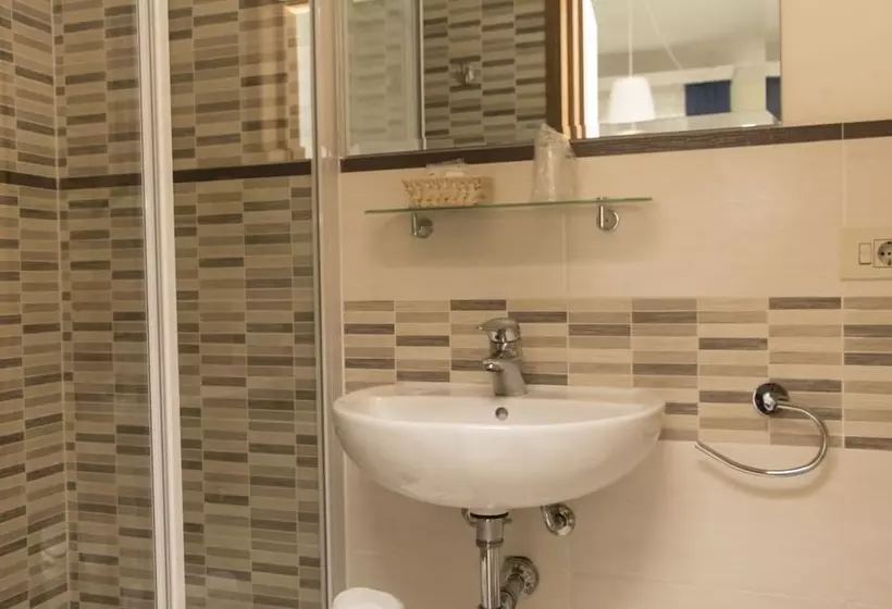 Fotos del hotel Goldoni:  5