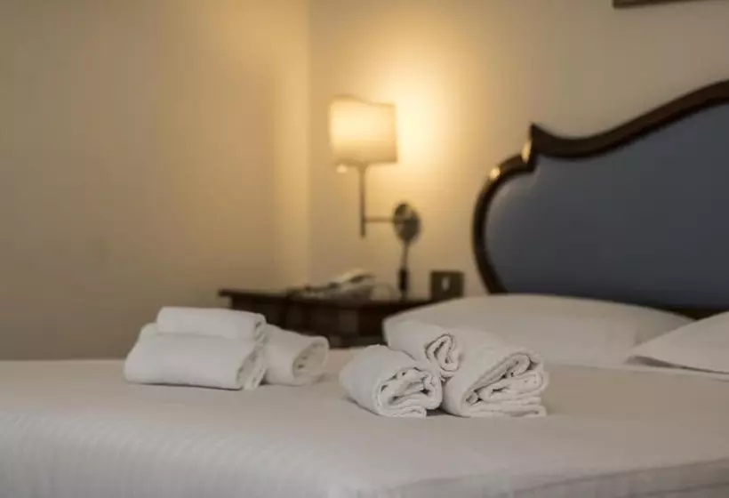 Fotos del hotel Goldoni:  7