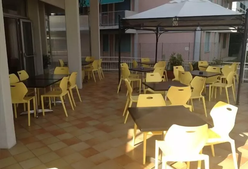 Fotos del hotel Helvetia:  4