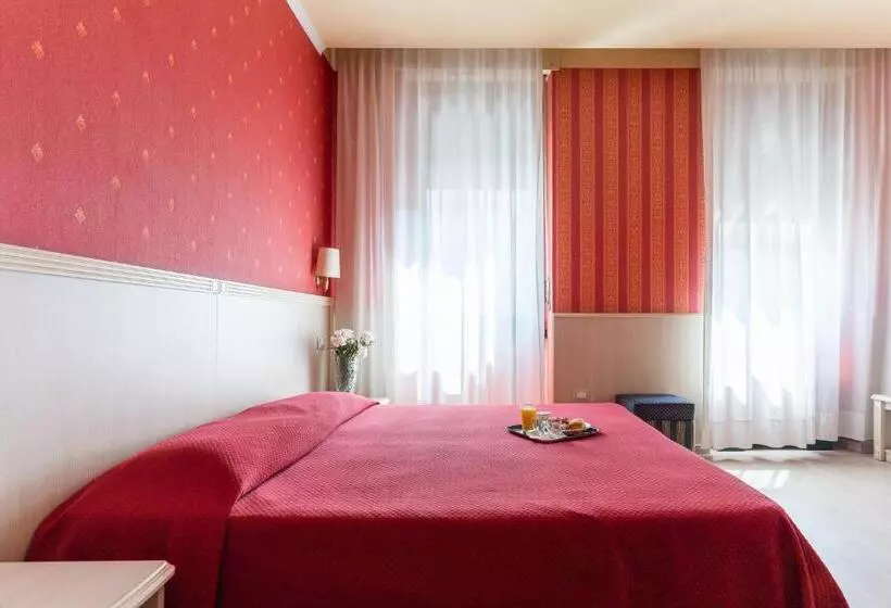 Fotos del hotel Garda:  13