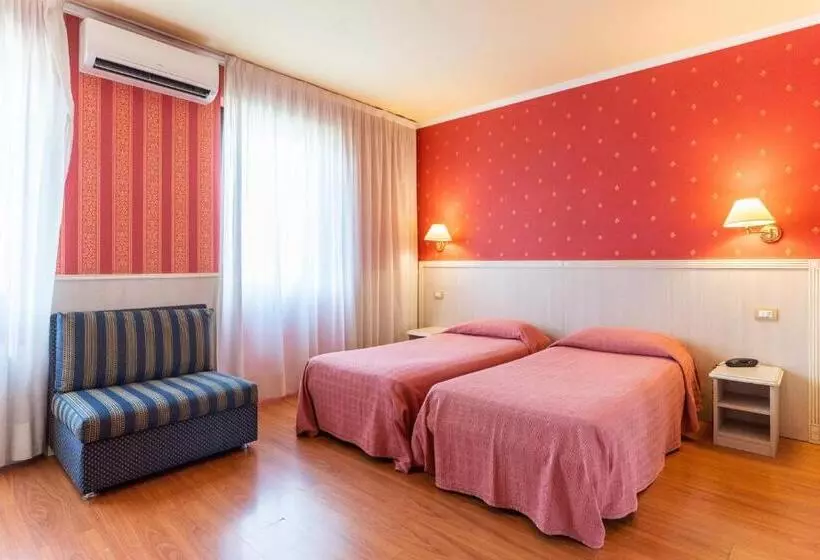 Fotos del hotel Garda:  18