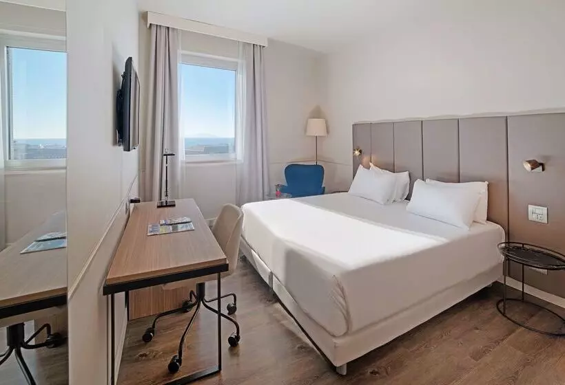 Fotos del hotel Nh Napoli Panorama:  12