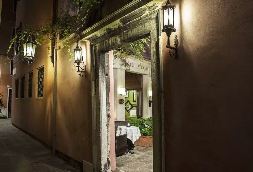 Fotos del hotel Ateneo:  16