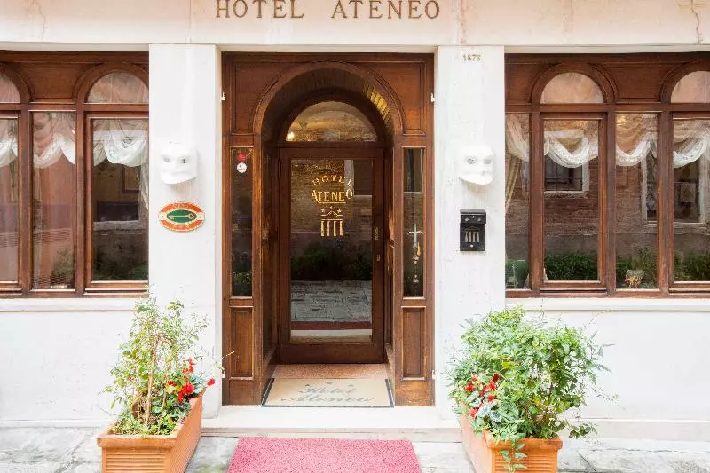 Fotos del hotel Ateneo:  23