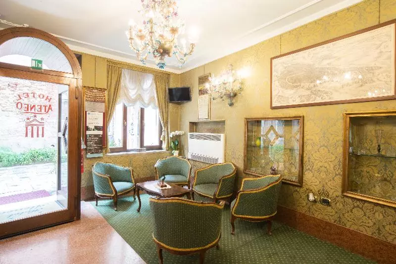 Fotos del hotel Ateneo:  3