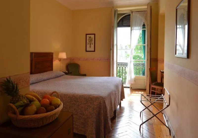 Fotos del hotel Roma E Rocca Cavour:  20