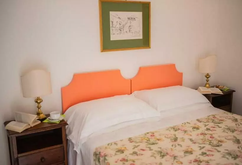 Fotos del hotel Villa Sirina:  16