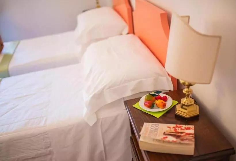 Fotos del hotel Villa Sirina:  25