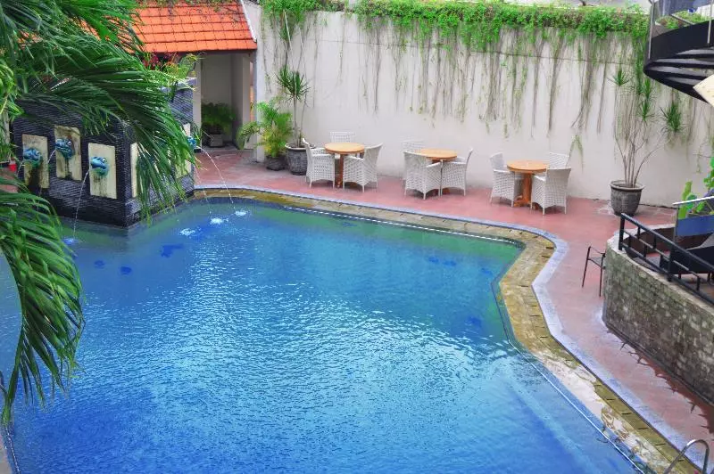 Fotos del hotel Grand Inna Tunjungan:  18