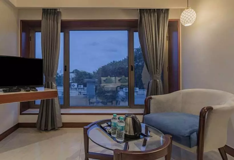 Fotos del hotel Treebo Trend Regency:  8