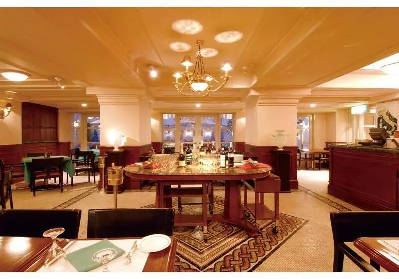 Fotos del hotel New Grand:  25