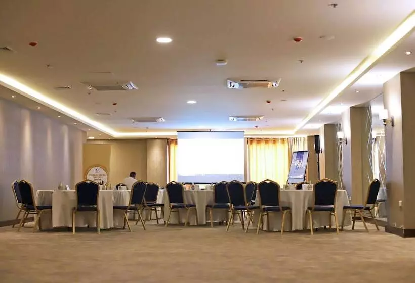 Fotos del hotel The Sanrock By Le Reve Hotels:  6