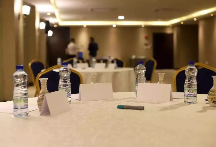 Fotos del hotel The Sanrock By Le Reve Hotels:  11