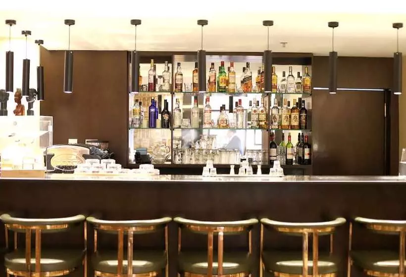 Fotos del hotel The Sanrock By Le Reve Hotels:  5