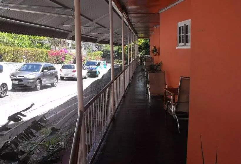 Fotos del hotel Verney House Resort:  23