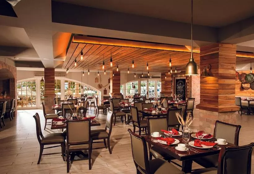 Fotos del hotel Sandals Ochi Beach All Inclusive Resort Couples Only:  6