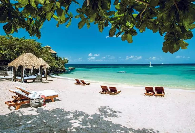 Fotos del hotel Sandals Ochi Beach All Inclusive Resort Couples Only:  19