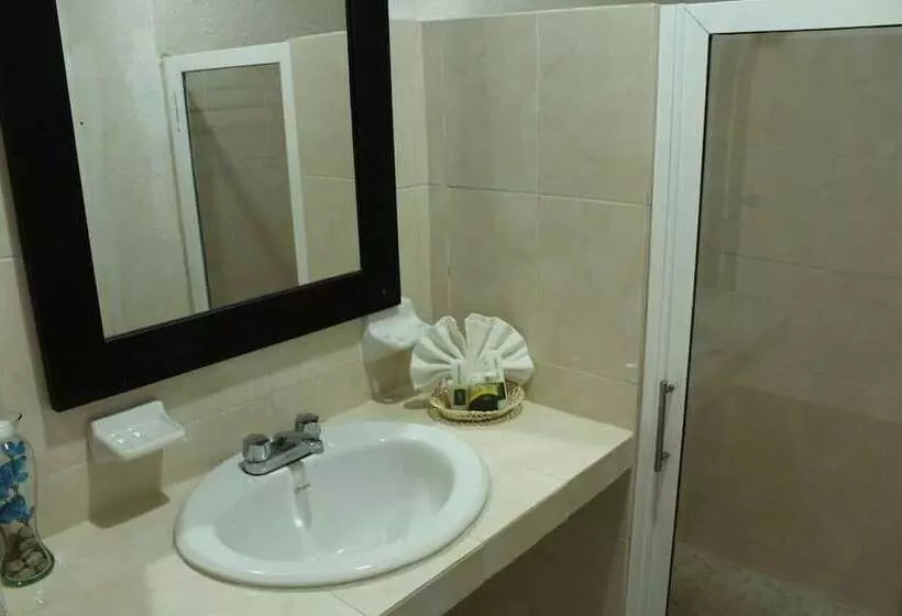 Fotos del hotel Berny:  8