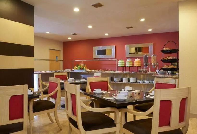 Fotos del hotel Royal Reforma:  5