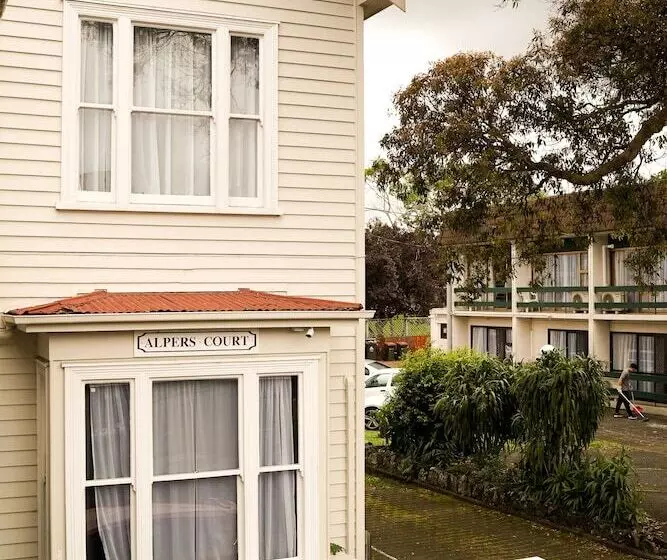 Fotos del hotel Alpers Lodge & Conference Centre:  12