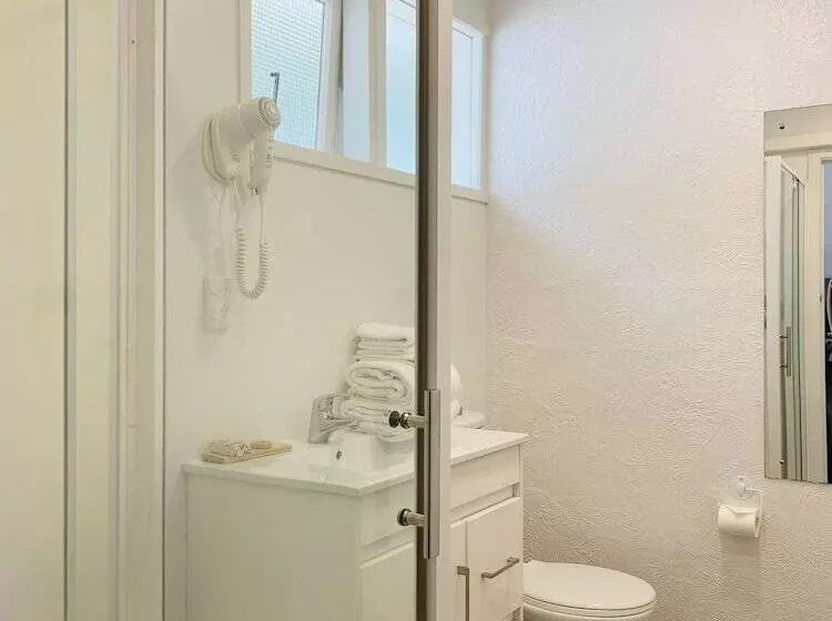 Fotos del hotel Alpers Lodge & Conference Centre:  6