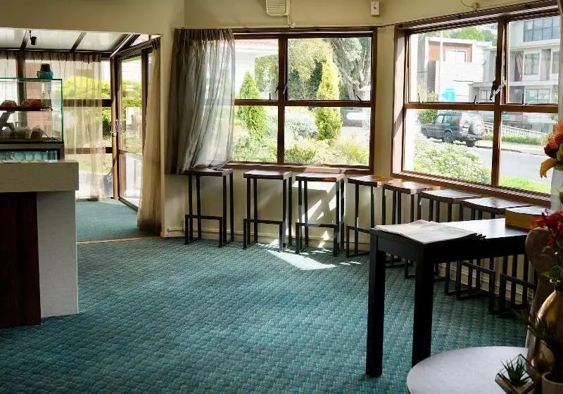 Fotos del hotel Alpers Lodge & Conference Centre:  3