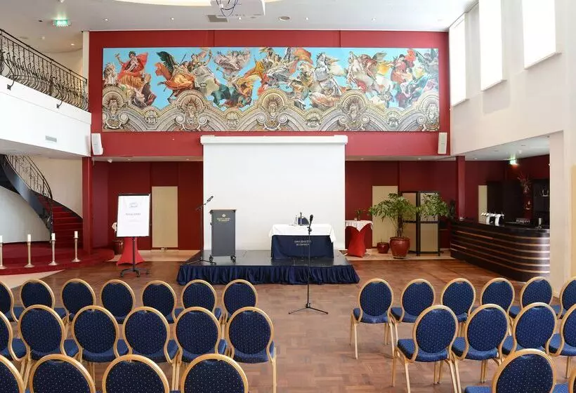 Fotos del hotel Amrâth Grand Hotel De L’empereur:  3