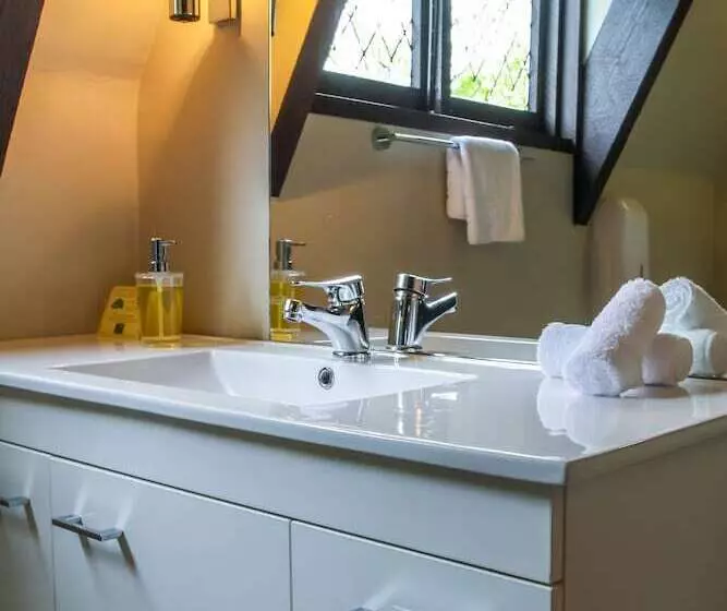 Fotos del hotel Camelot Motor Lodge:  24