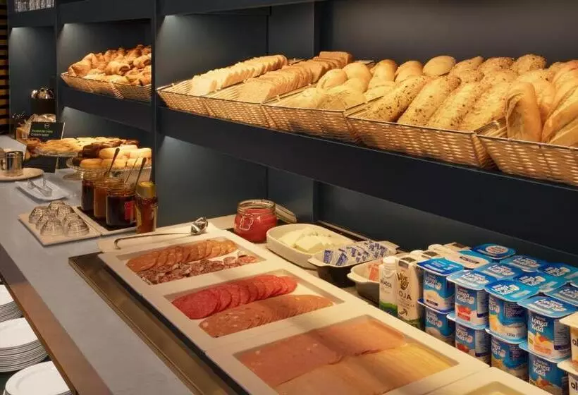 Fotos del hotel Ibis Figueira Da Foz:  3