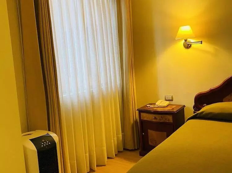 Fotos del hotel Continental Lima:  20