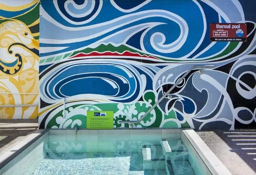 Fotos del hotel Four Canoes:  11