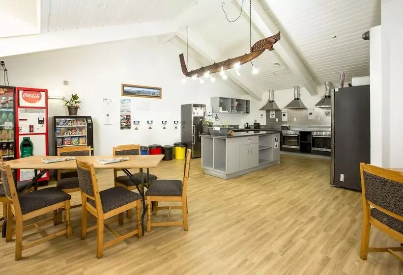 Fotos del hotel Four Canoes:  3