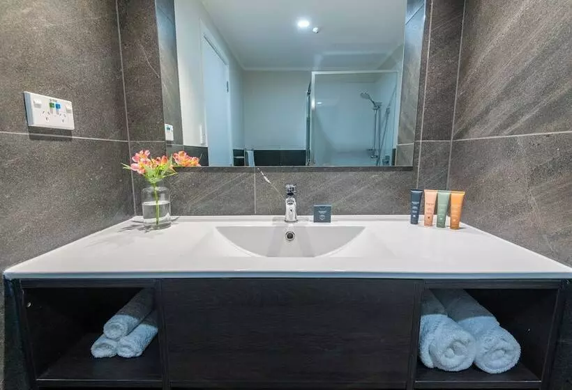 Fotos del hotel Four Canoes:  24