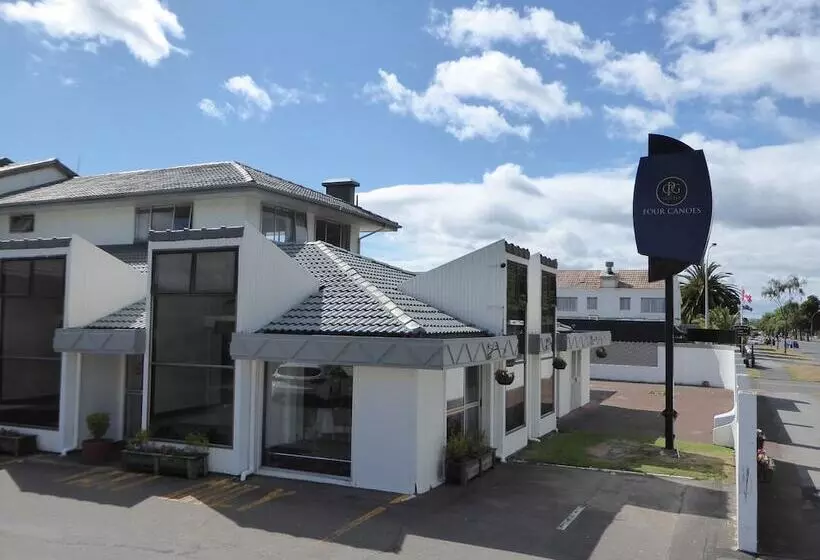 Fotos del hotel Four Canoes:  17