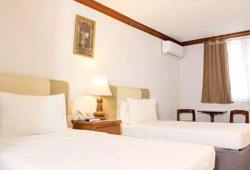 Fotos del hotel Las Palmas  De Manila:  11